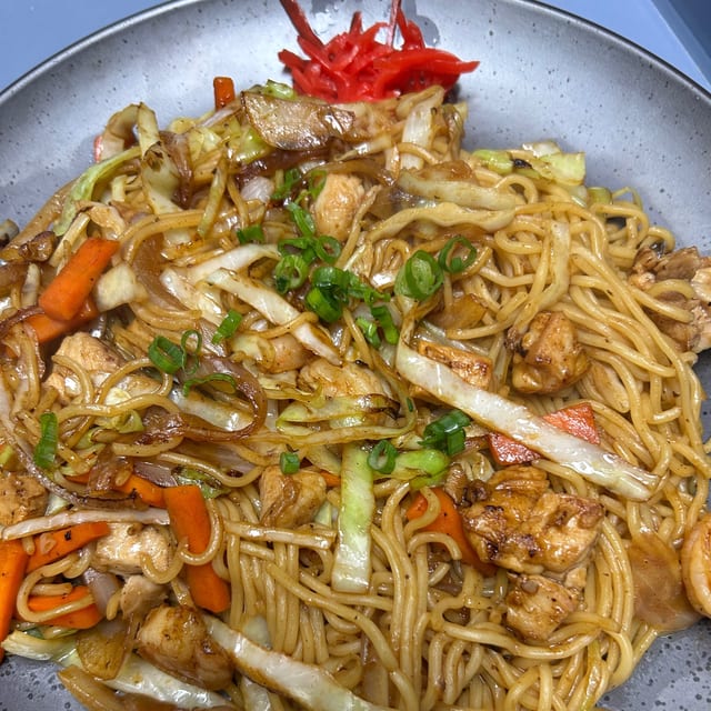 Yakisoba.